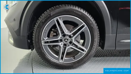 MERCEDES GLB-CLASS GLB250 4MATIC