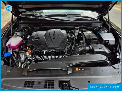 HYUNDAI GRANDEUR 2,5 GASOLINE 2WD