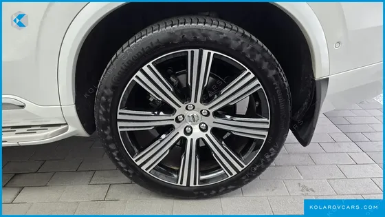 VOLVO XC90 T8 INSCRIPTION HYBIRD