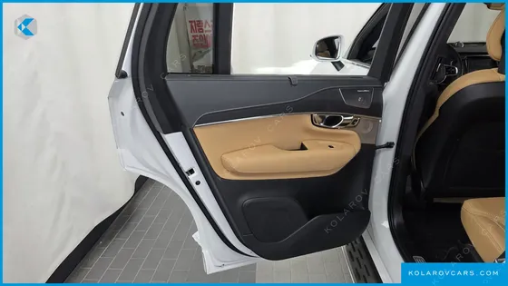 VOLVO XC90 T8 INSCRIPTION HYBIRD
