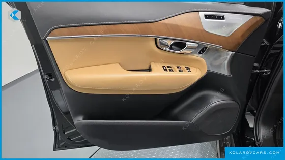 VOLVO XC90 D5 INSCRIPTION