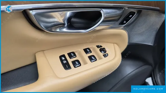 VOLVO XC90 D5 INSCRIPTION