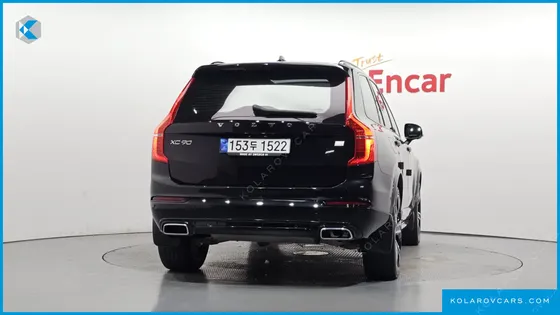 VOLVO XC90 T8 R-DESIGN HYBRID