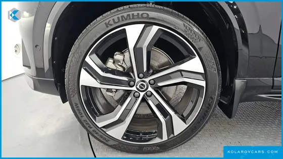 VOLVO XC90 T8 R-DESIGN HYBRID