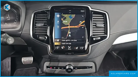 VOLVO XC90 T8 R-DESIGN HYBRID