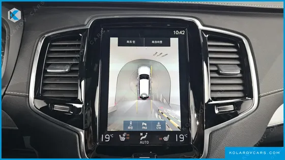 VOLVO XC90 T8 R-DESIGN HYBRID