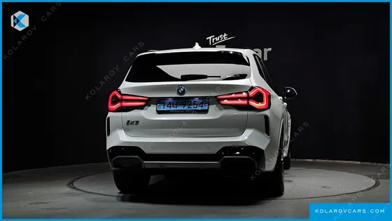 BMW IX3 M SPORTS