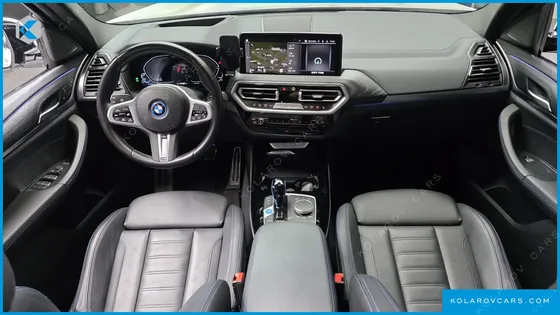 BMW IX3 M SPORTS