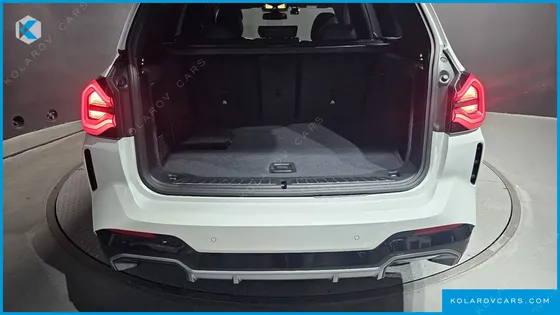 BMW IX3 M SPORTS