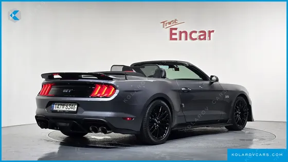 FORD MUSTANG GT CONVERTIBLE
