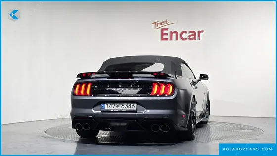 FORD MUSTANG GT CONVERTIBLE