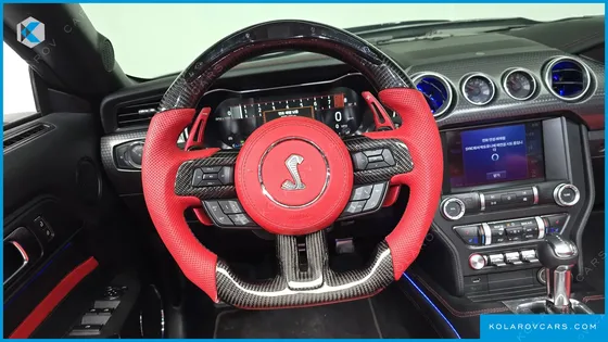 FORD MUSTANG GT CONVERTIBLE