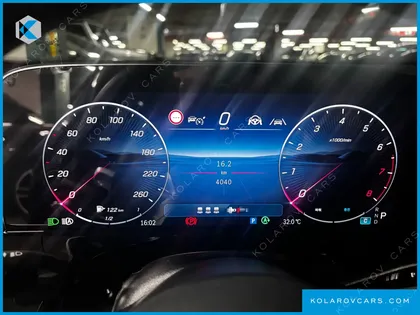 MERCEDES E-CLASS E300 4MATIC AMG LINE