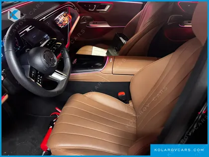 MERCEDES E-CLASS E300 4MATIC AMG LINE