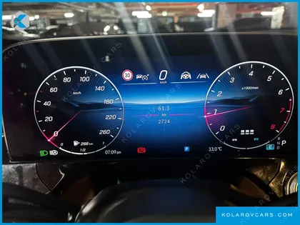 MERCEDES E-CLASS E300 4MATIC AMG LINE