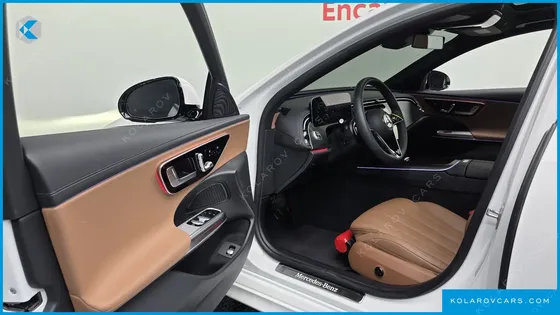 MERCEDES E-CLASS E200 AVANTGARDE