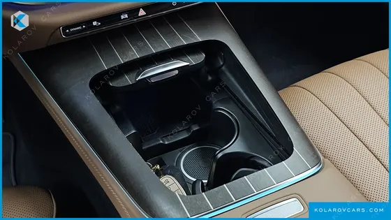 MERCEDES E-CLASS E300 4MATIC EXCLUSIVE