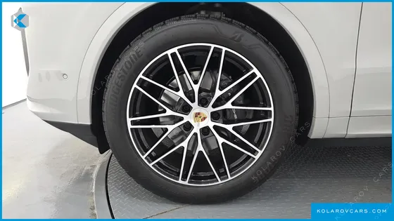 PORSCHE CAYENNE 3.0