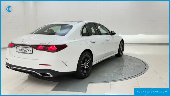 MERCEDES E-CLASS E300 4MATIC AMG LINE
