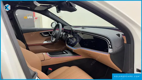 MERCEDES E-CLASS E300 4MATIC AMG LINE