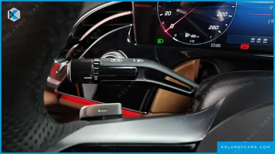 MERCEDES E-CLASS E300 4MATIC AMG LINE