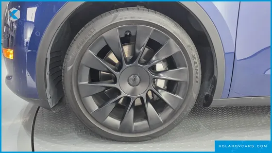 TESLA MODEL Y LONG RANGE AWD