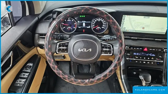 KIA CARNIVAL 9-SEATER PRESTIGE