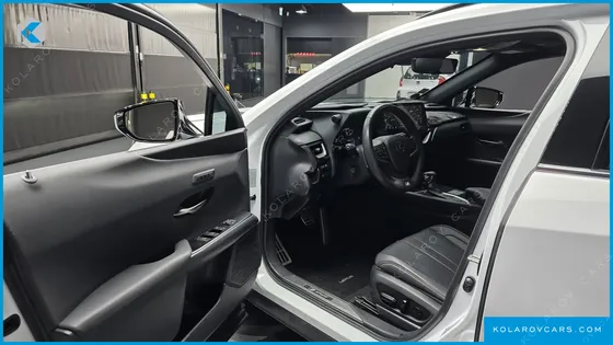 LEXUS UX 2.0 F-SPORT 2WD