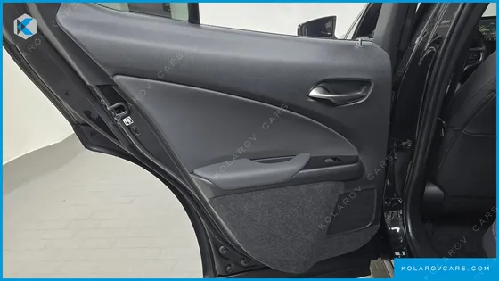 LEXUS UX 2.0 2WD