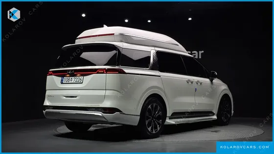 KIA CARNIVAL GASOLINE 9-SEATER HI-LIMOUSINE