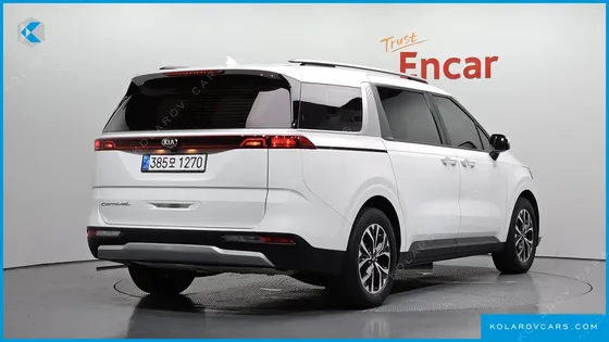 KIA CARNIVAL 9-SEATER PRESTIGE