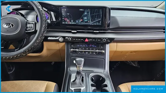 KIA CARNIVAL 9-SEATER PRESTIGE