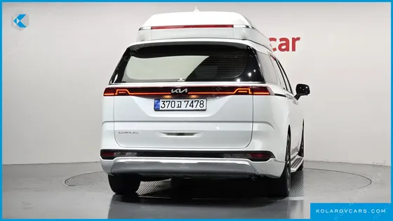KIA CARNIVAL 9-SEATER HI-LIMOUSINE