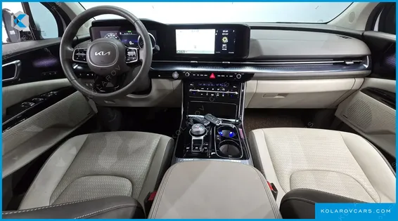 KIA CARNIVAL 9-SEATER HI-LIMOUSINE