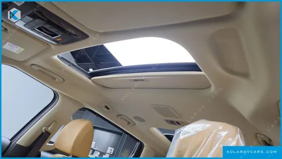 KIA CARNIVAL 7-SEATER SIGNATURE