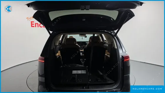 KIA CARNIVAL 7-SEATER SIGNATURE