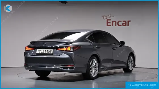 LEXUS ES EXECUTIVE