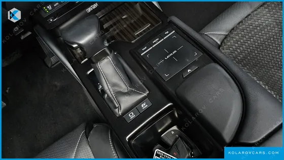 LEXUS ES EXECUTIVE