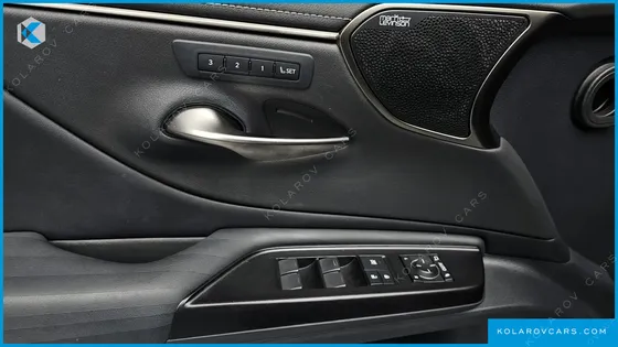 LEXUS ES EXECUTIVE