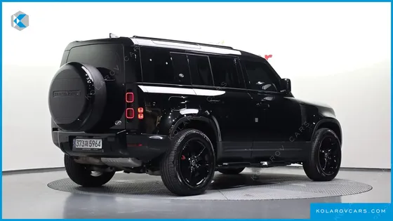LAND ROVER DEFENDER 110 D300 HSE