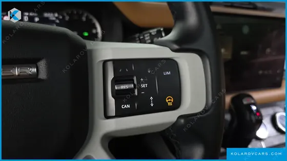 LAND ROVER DEFENDER 110 D300 HSE