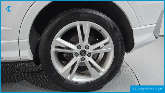 AUDI Q3 35 TDI PREMIUM SPORTBACK