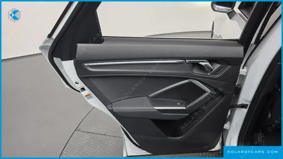 AUDI Q3 35 TDI PREMIUM SPORTBACK