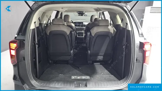 KIA CARNIVAL HEV 9 SEATER PRESTIGE