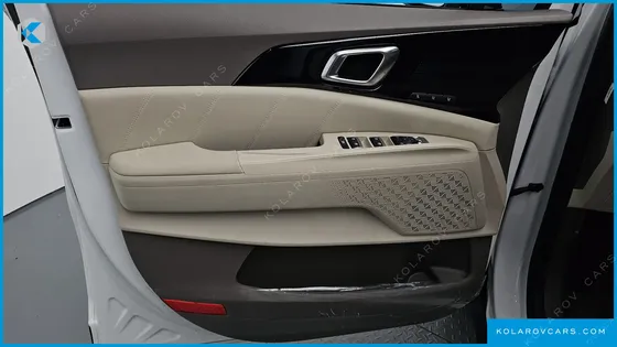 KIA CARNIVAL HEV 7-SEATER X LINE