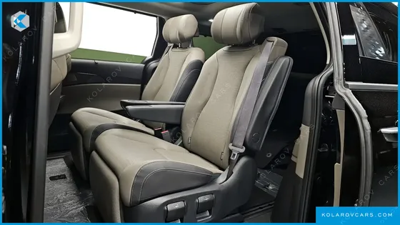 KIA CARNIVAL HEV 7SEATER GRAVITY