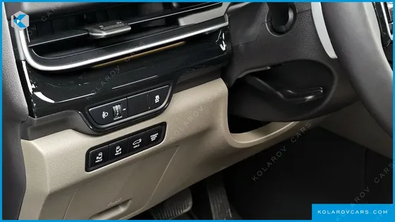 KIA CARNIVAL HEV 7SEATER GRAVITY