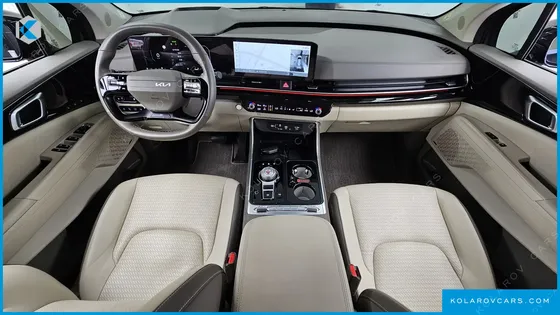 KIA CARNIVAL GASOLINE 9-SEATER HI LIMOUSINE