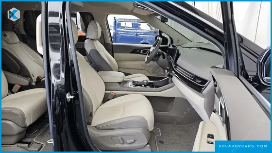 KIA CARNIVAL GASOLINE 9-SEATER HI LIMOUSINE