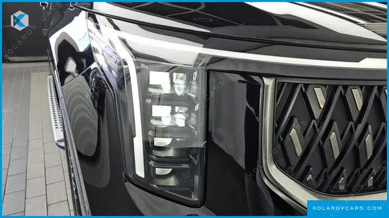 KIA CARNIVAL GASOLINE 9-SEATER HI LIMOUSINE